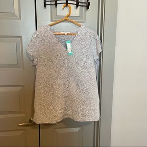 NWT Button Down Tulip Sleeve Blouse